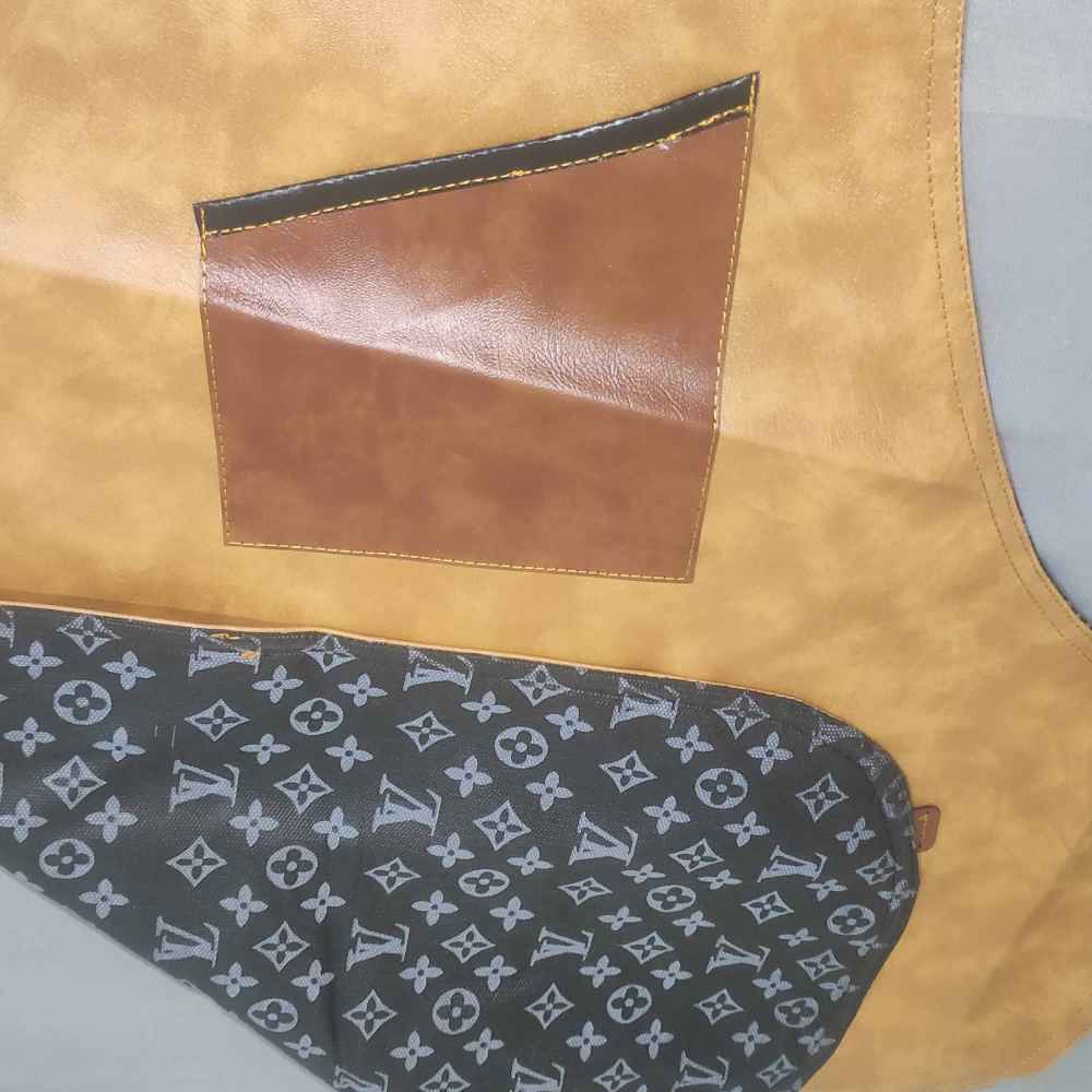 Brown Leather Barista Apron – Elegant & Functional