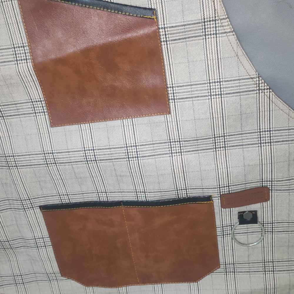 Leather & Fabric Barista Apron – Classic Design & Versatile