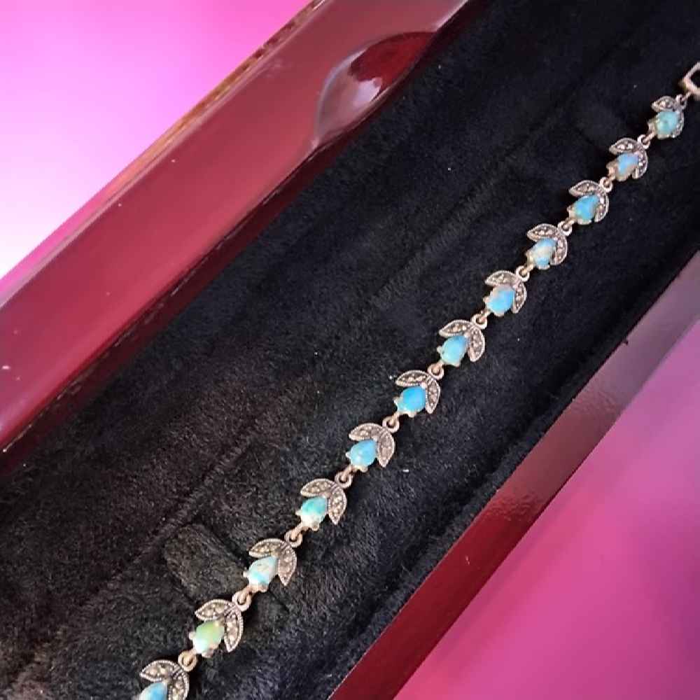 Silver Bracelet with Turquoise Gemstone for Women Lale