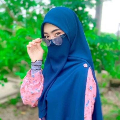 Yale Blue Islamic Crepe Square Scarf & Niqab Set for Women