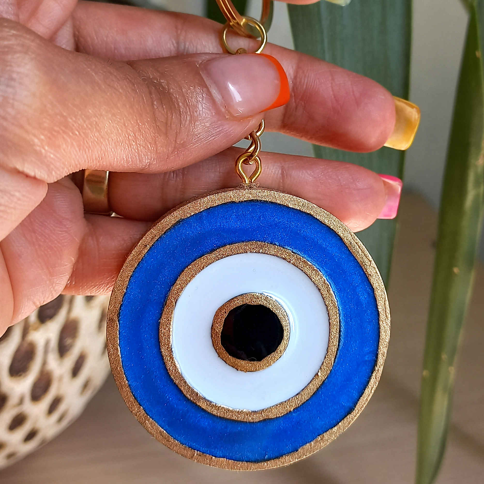 Wood & Resin Evil Eye Keychain – Sorena Model