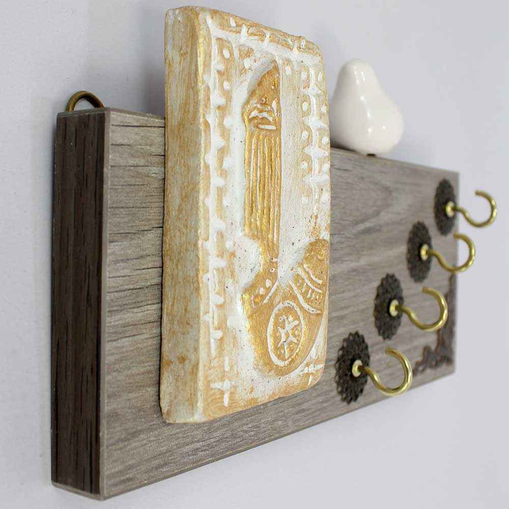 Decorative & Handcrafted Wall Key Holder Model Bird
