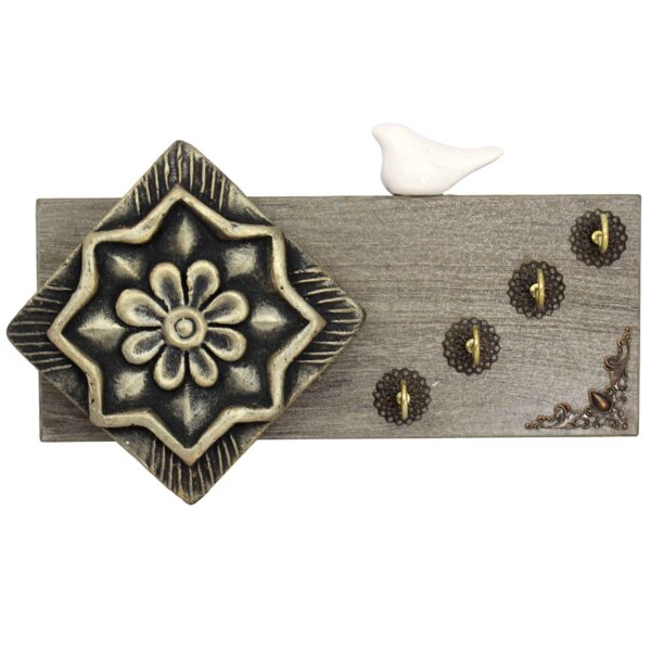 Decorative & Handcrafted Wall Key Holder with Bird Design