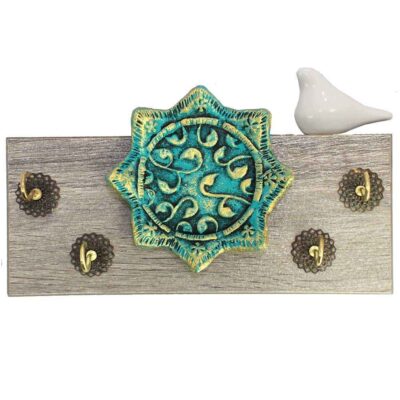 Decorative & Handcrafted Wall Key Holder with the Deign Eslimi