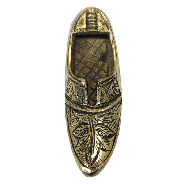 Hand Engraved Brass Ashtray – Artistic Intricate Detail Shoe