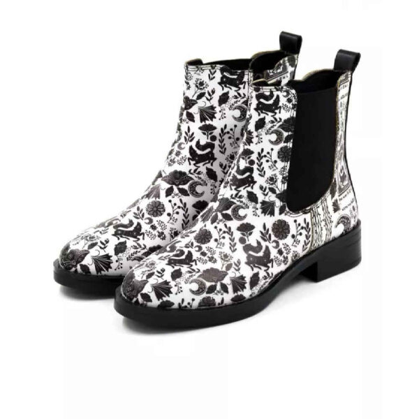 Graffiti Print Chelsea Boots – Synthetic Leather with Zipper