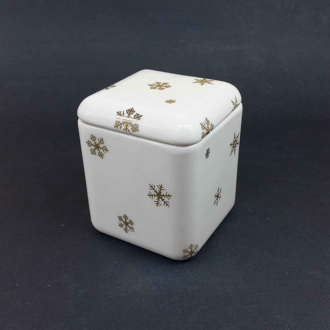 Ceramic Sugar Bowl with Lid Artistic Style Snow