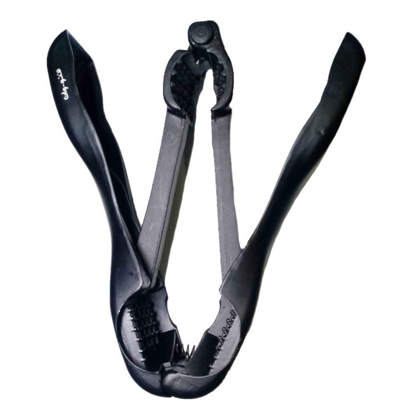 Nutcracker Tool – Black Aluminum Almond & Hazelnut Opener for Hard Shell Nuts