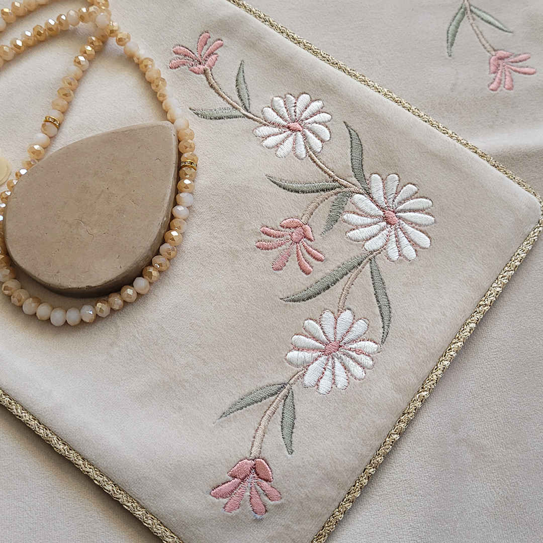 Travel Prayer Mat for Muslim Pocket Sized & Portable Sajada Embroidered