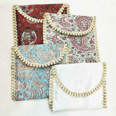 Travel Prayer Mat for Muslim Pocket Sized & Portable Mehrab