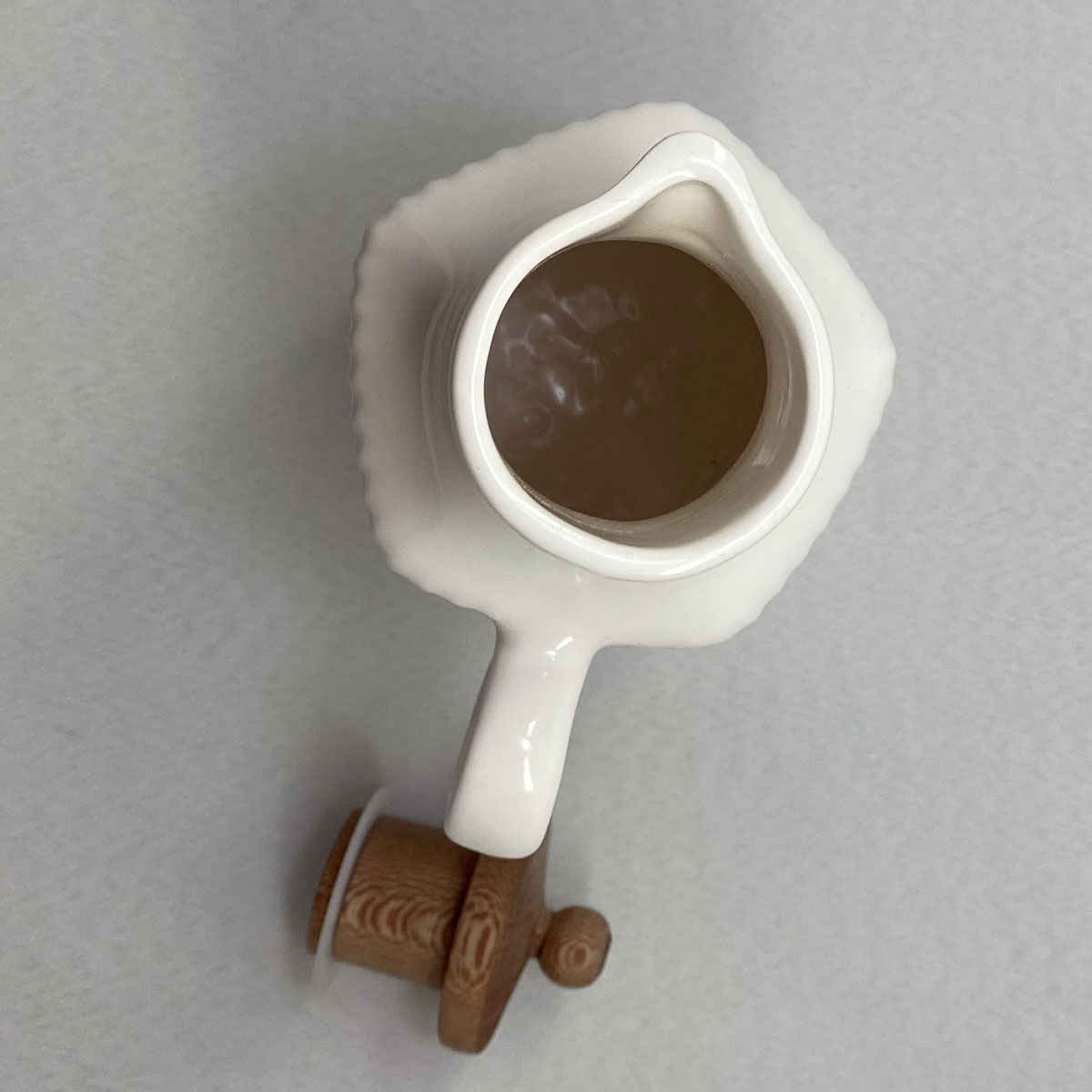 White Ceramic Oil Dispenser Bottle for Home and Restaurant Kitchens