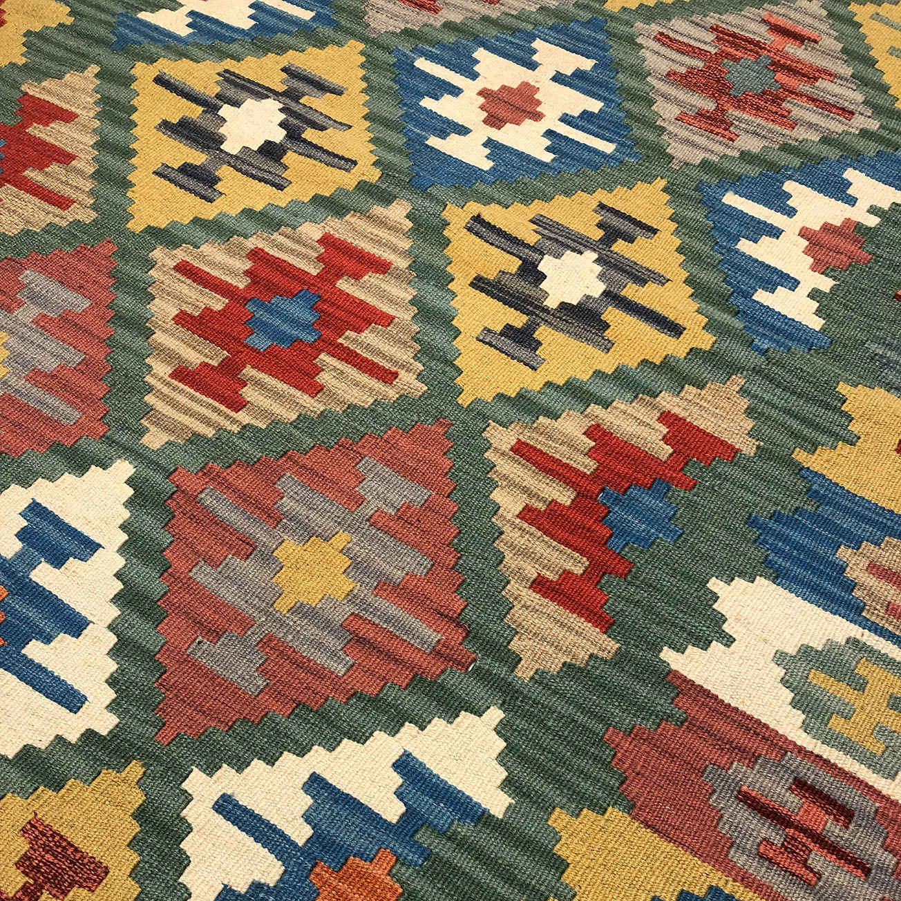 Authentic Persian Wool Kilim Rug Handwoven in Firuzabad Qashqai