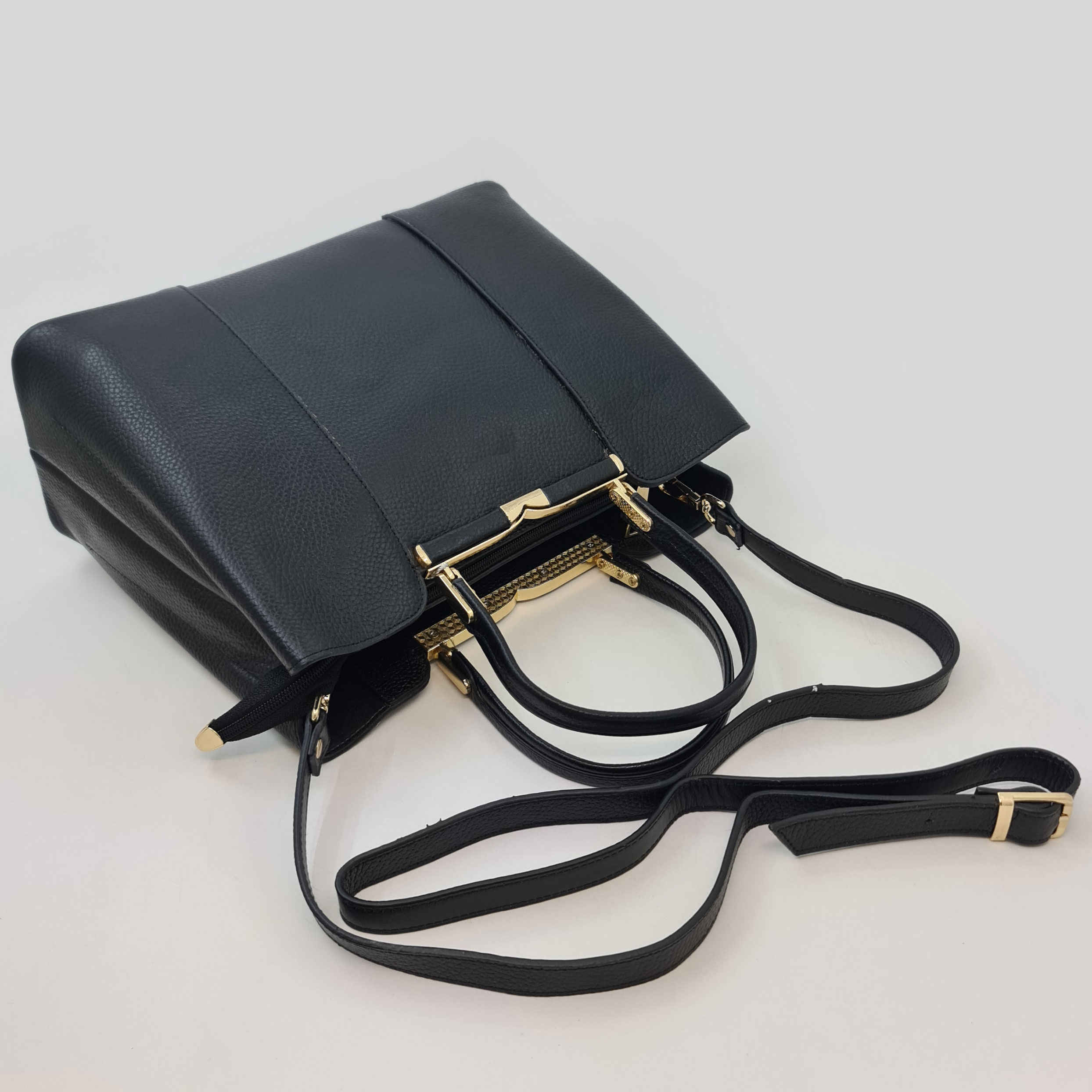 Black Leather Bauletto Handbag with Large Capacity for Women
