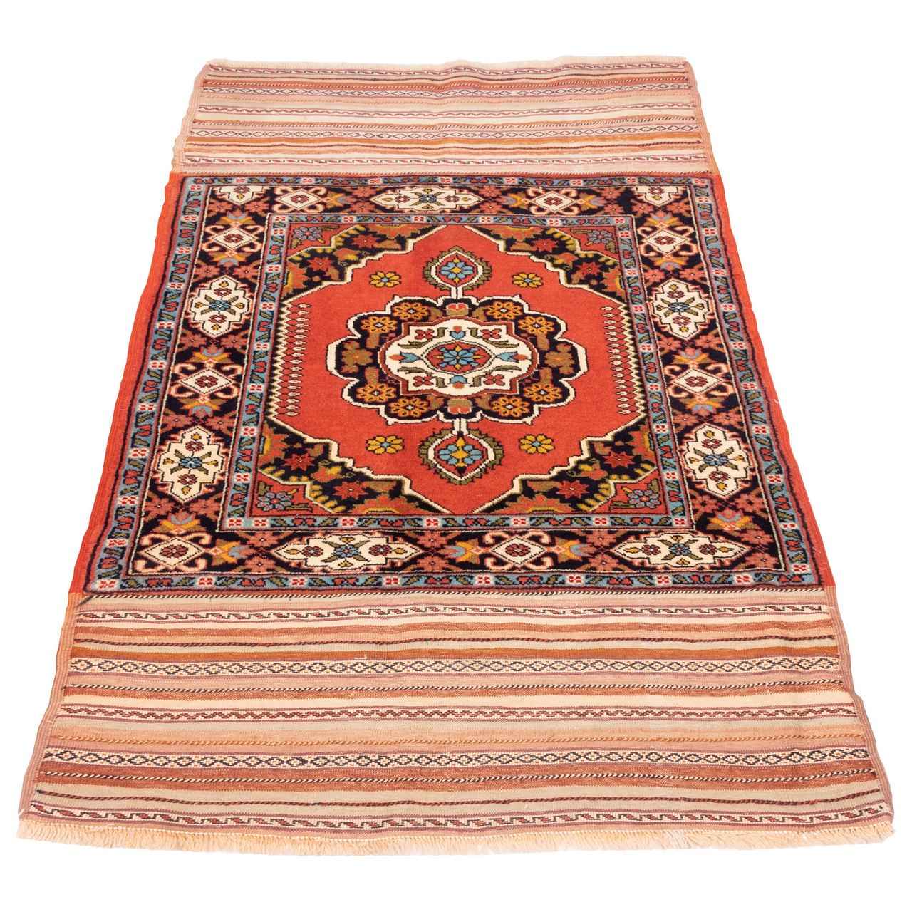 Genuine Persian Wool Kilim Rug Handwoven in Ghoochan Medallion