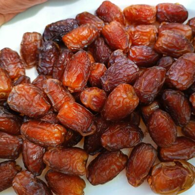 Premium Iranian Semi-Dried Barhi Dates from Khuzestan – 1000 grams