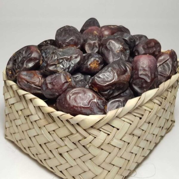 Organic Iranian Khenaizi Dried Dates - 2000 grams