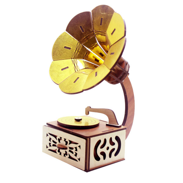 Maquette Model Kit: Wooden Gramophone Replica for Décor