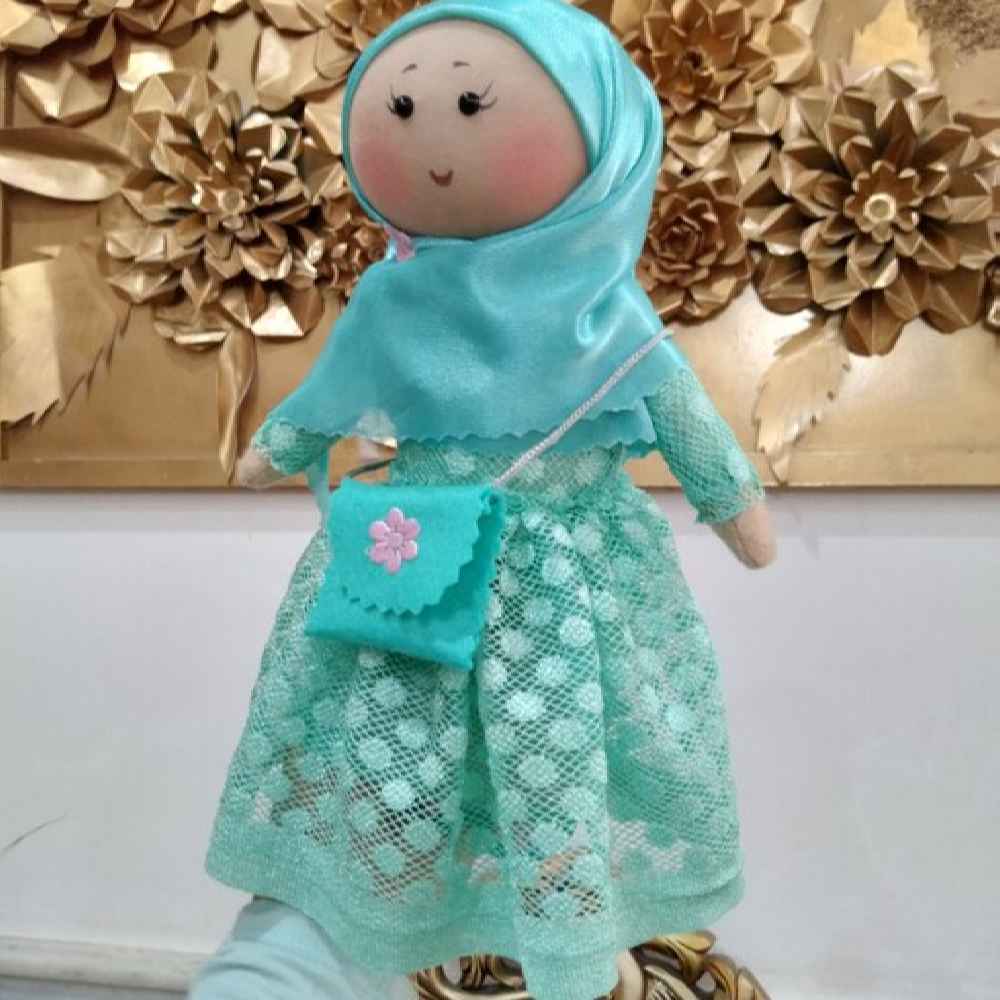 Muslim Hijab Rag Doll Model Reyhaneh with Bag – Perfect for Gifting | Handmade Islamic Toy