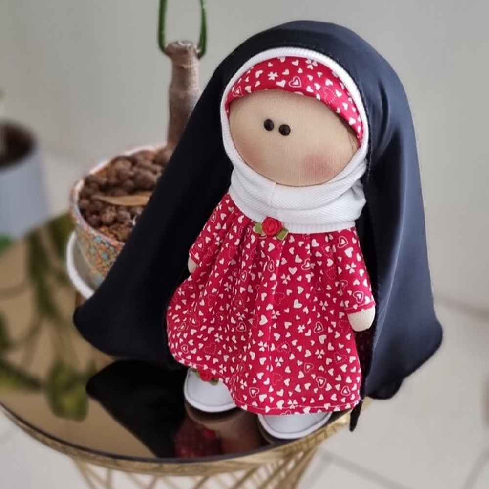 Aisha Hijab Rag Doll with Chador – Traditional Muslim Doll for Children