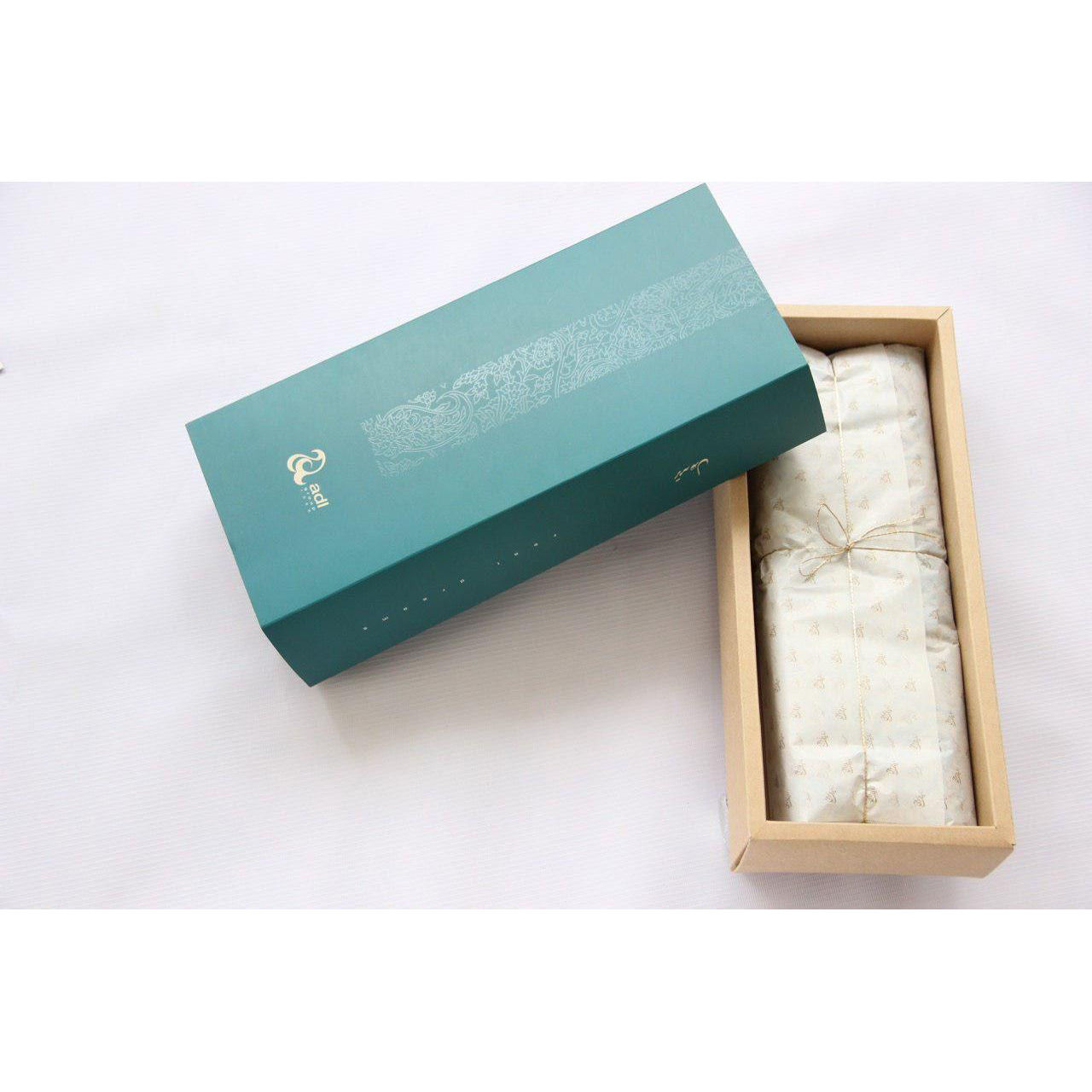 Set of 5 Yazd Termeh Tablecloth Luxurious with Floral Pattern Keshmir