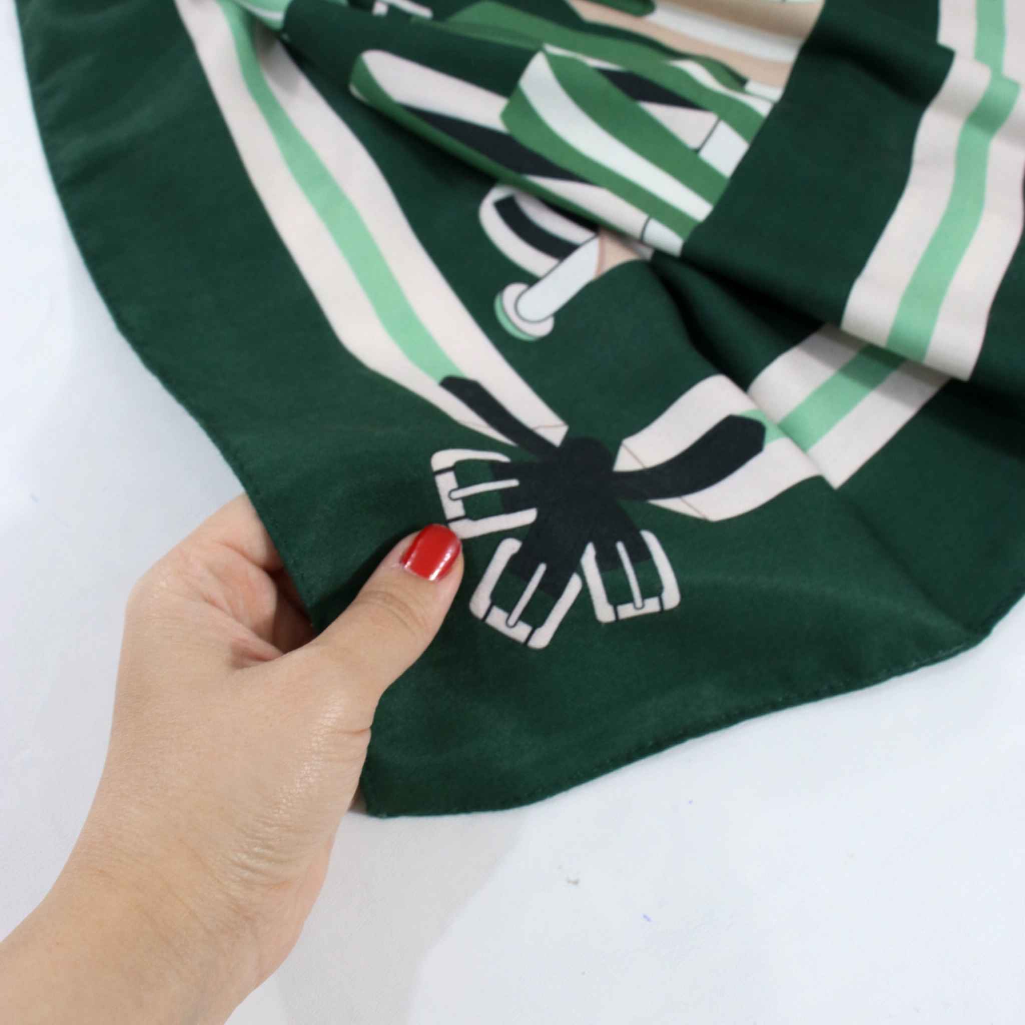 Printed Shawl for Women Artistic & Lightweight with Mohair Fabric