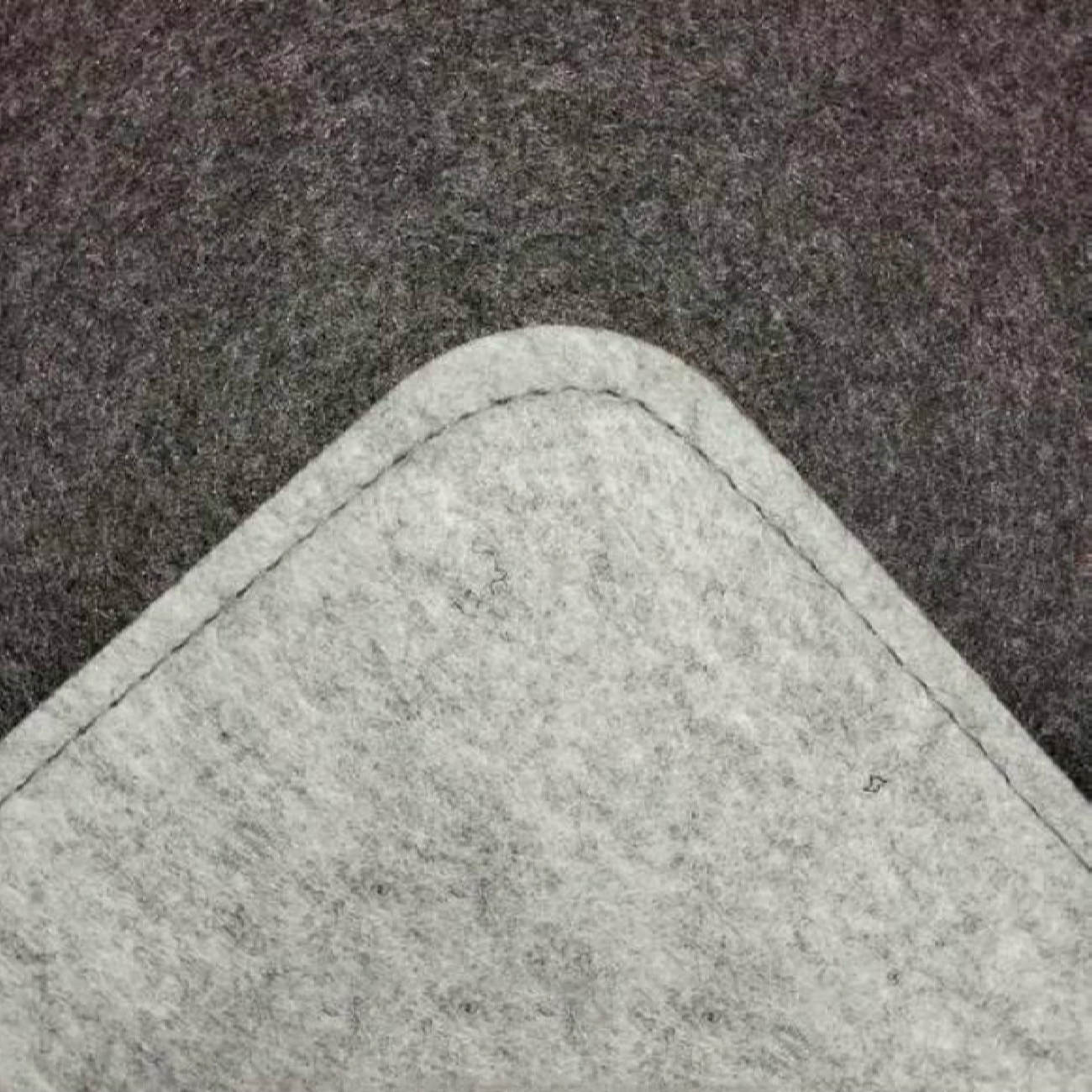 Felt Carpet Stair Tread Indoor – Slip Resistant for Kids, Elders, and Pets, 2 Pcs