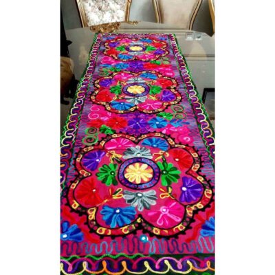 Hand Embroidered Table Runner Model Mikasa