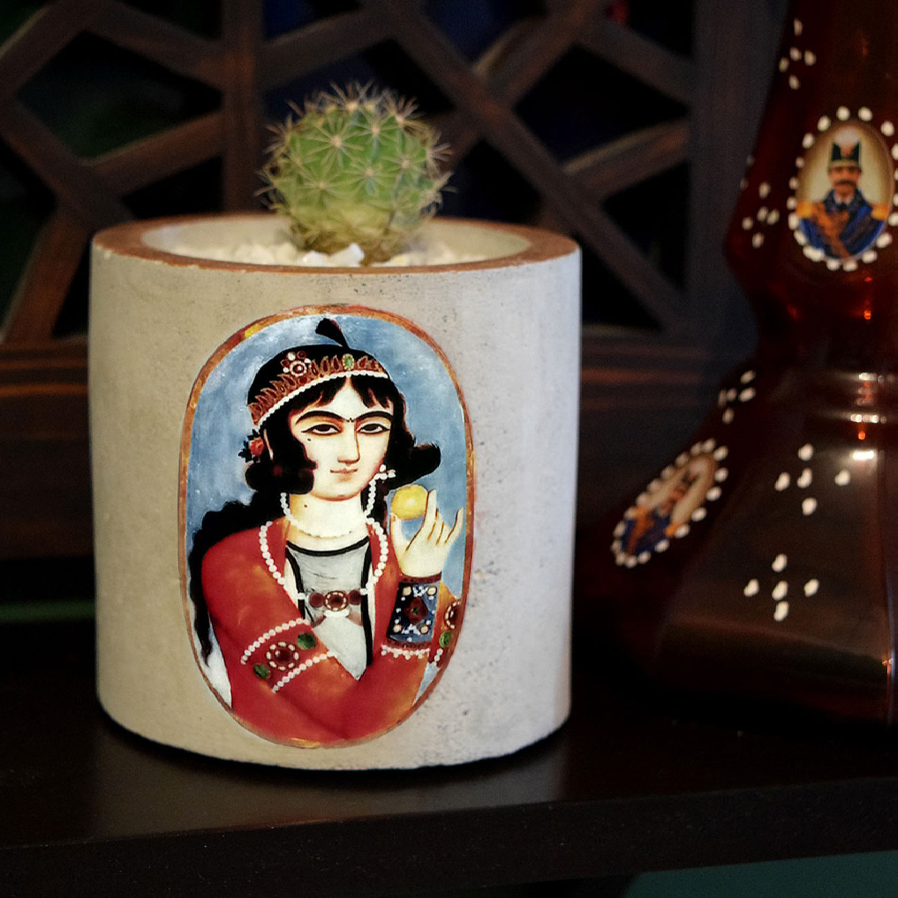 Persian Concrete Vase Handcrafted Khatun Design