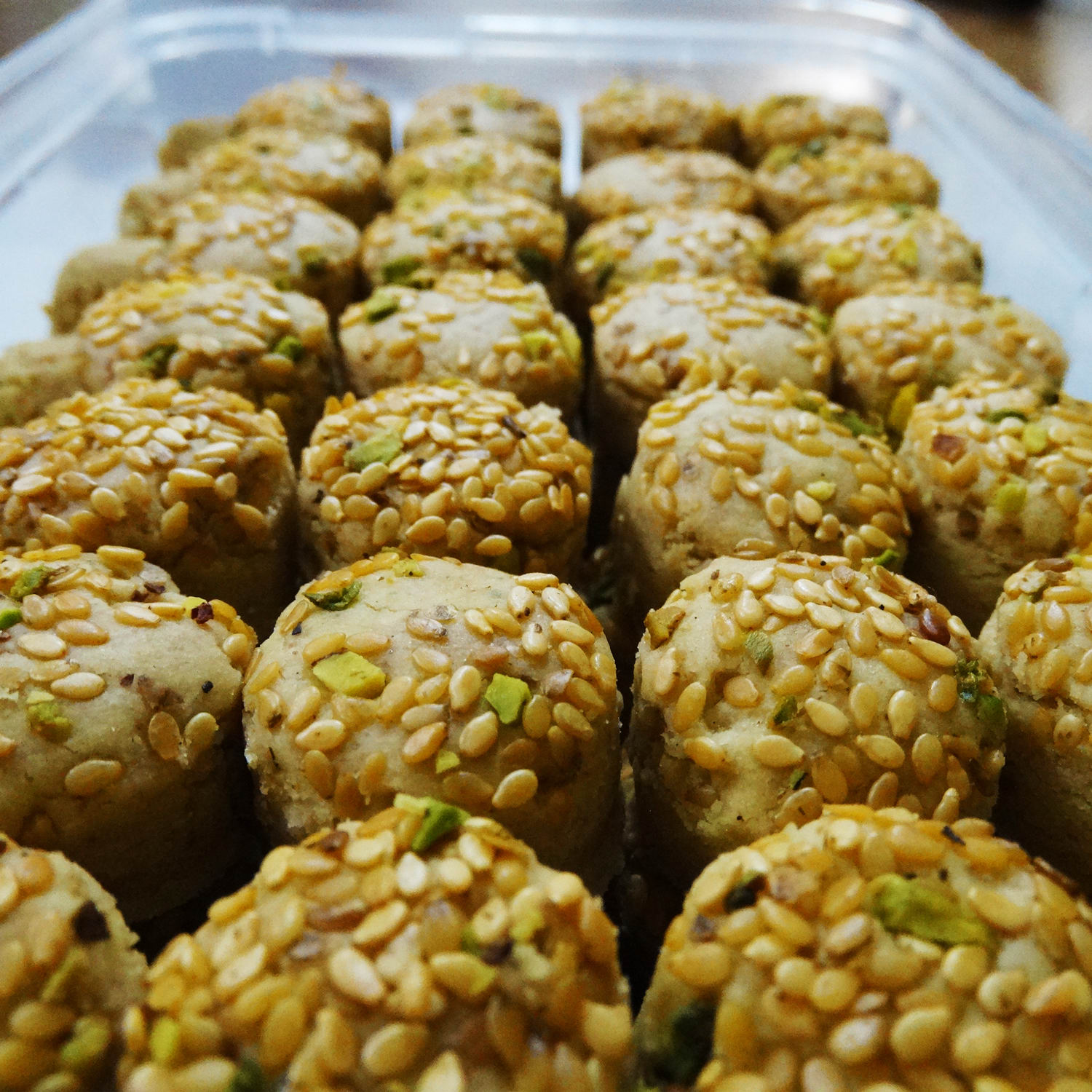 Yazdi Chickpea Cookies – Traditional Persian Nokhodchi Sweet 900 grams (2x)