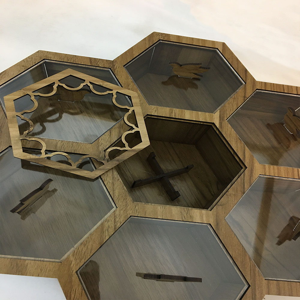 Tea Storage Box with Six Compartments and Built-In Warmer