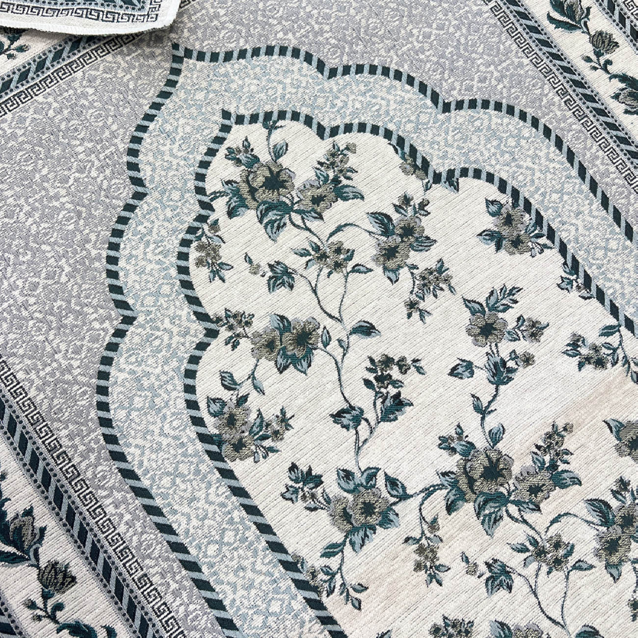 Islamic Prayer Mat Padded Velvet Sajadah Floral Design Gray