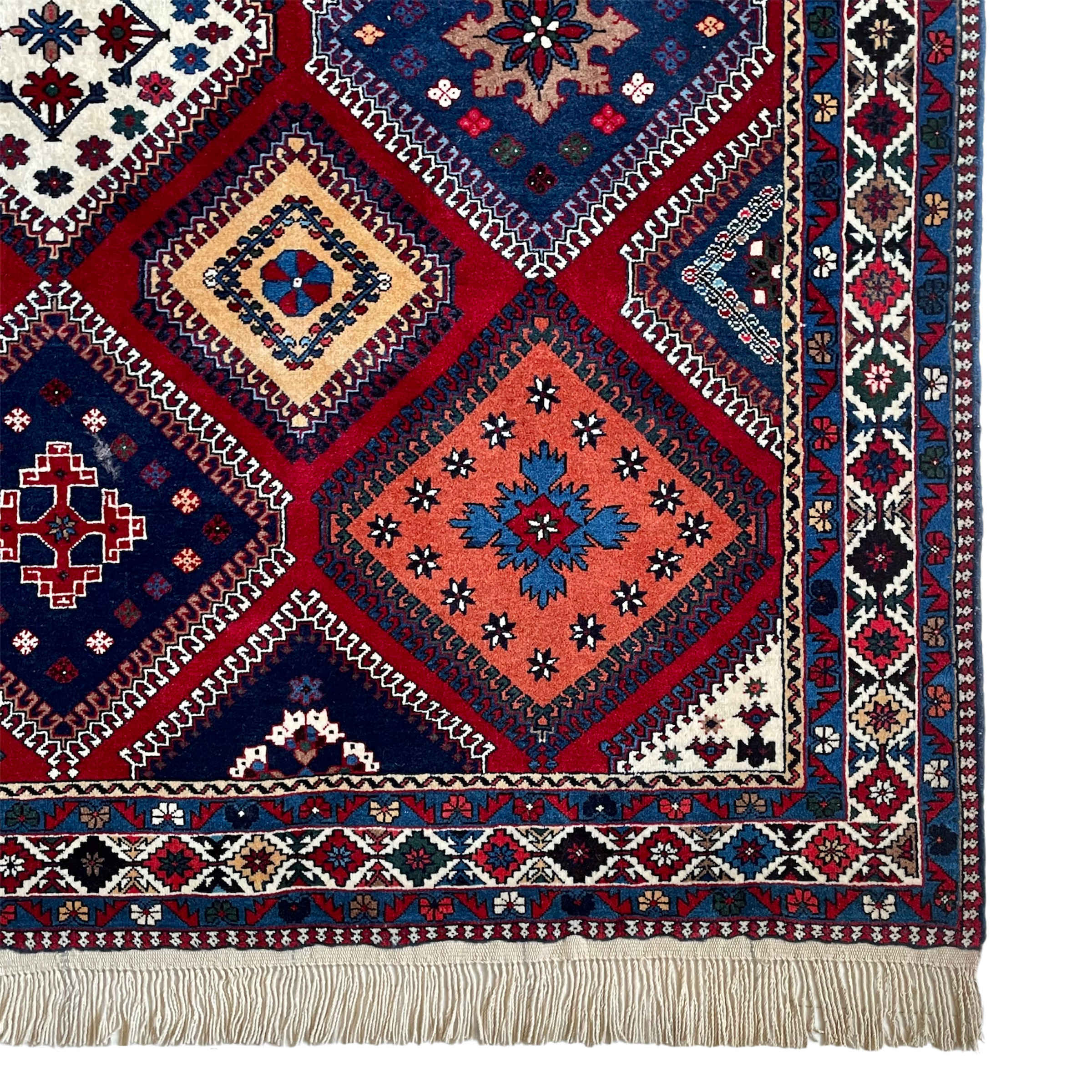 Persian Wool Carpet Hand-Knotted in Chaharmahal & Bakhtiari Yalameh