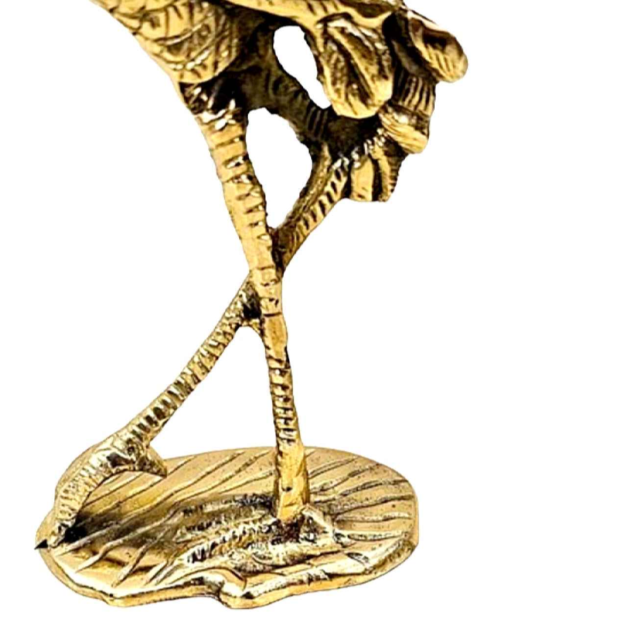 Decorative Brass Stork Figurine – Elegant Bird Statue