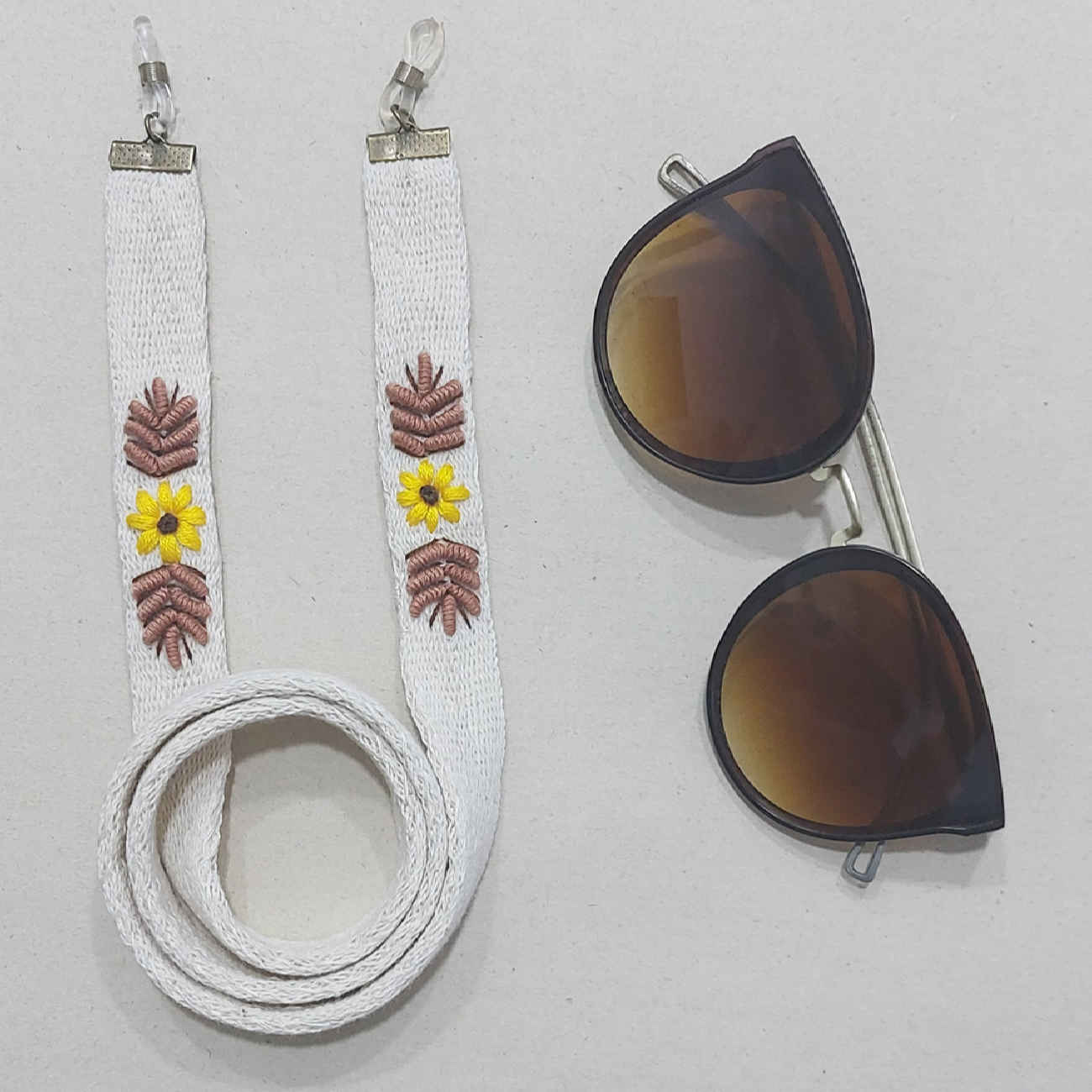 Glasses Strap – Embroidered Flower Design