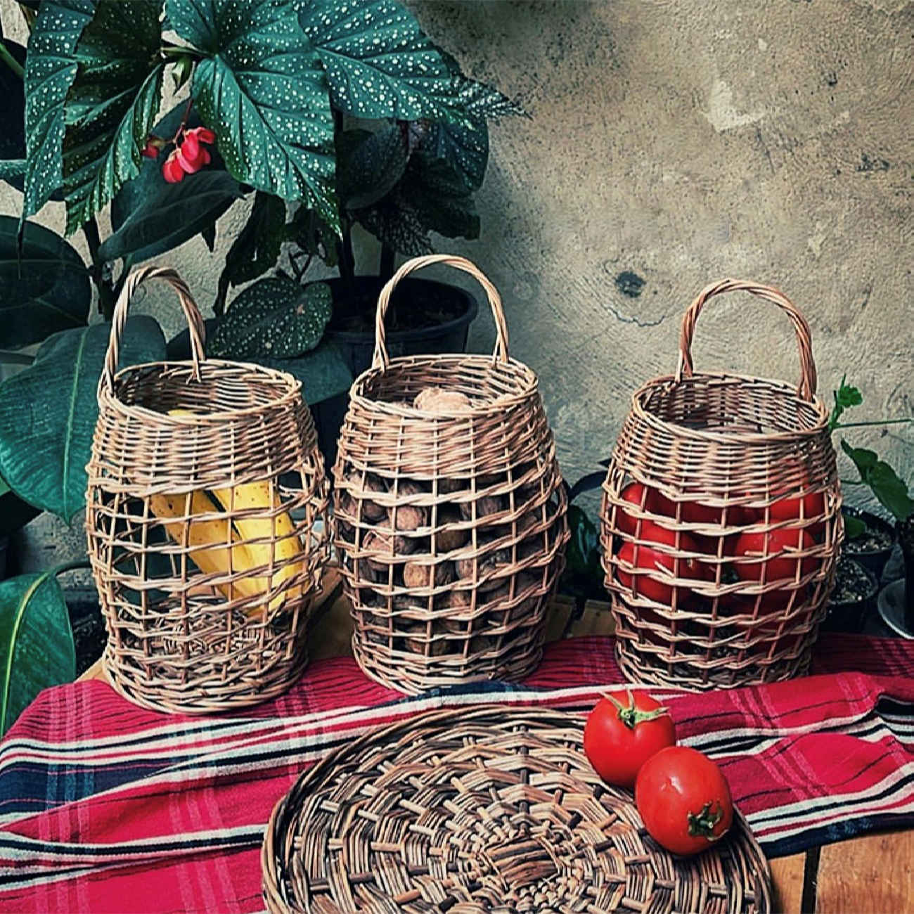 Handwoven Wicker Basket Model Marvar