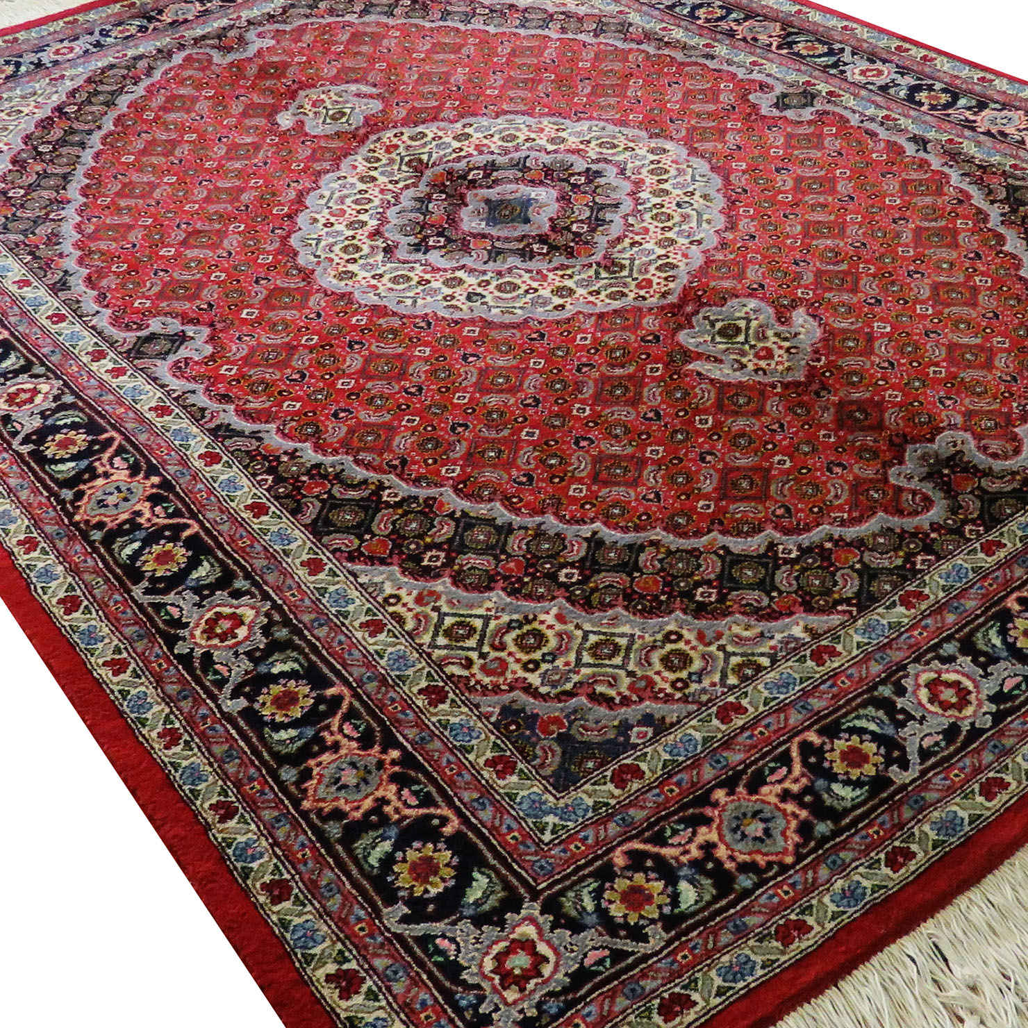 Persian Wool Carpet Genuine Hand-Knotted in Khoy Riz Mahi