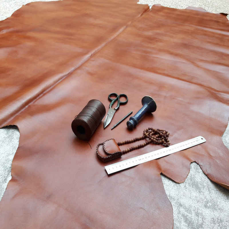 Taweez Neck Pouch – High-Quality Real Leather Taweez Amulet