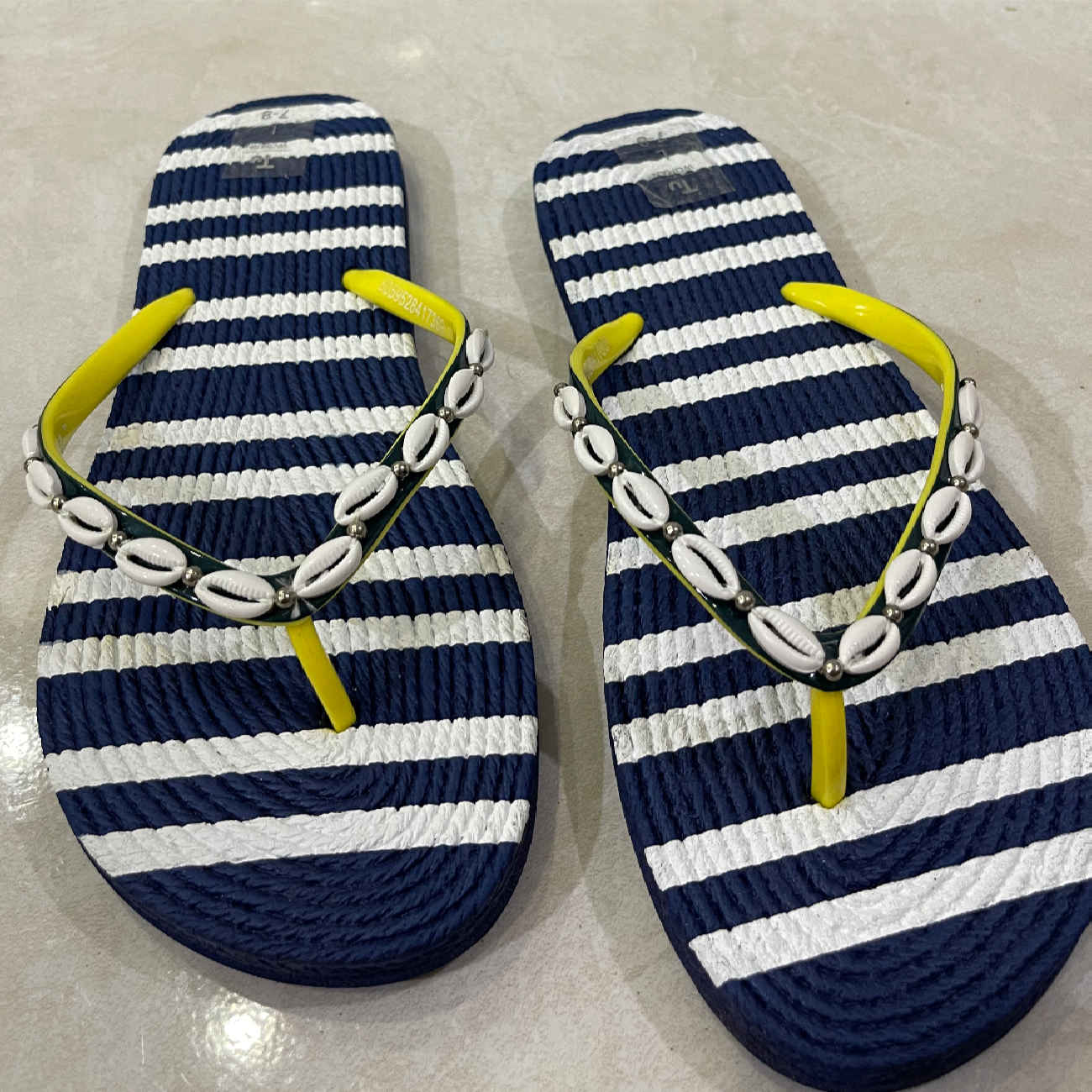 black thong sandals amazon