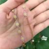 Chain Ankle Bracelet with White Sun Flower Design