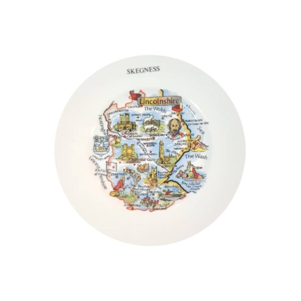 Decorative Porcelain Wall Plate Lincolnshire Suitable for Collectors & Home Decor