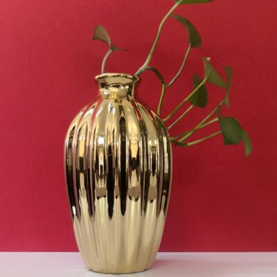 Decorative Ceramic One-Stem Vase for Small Space & Modern Home Decor Accent