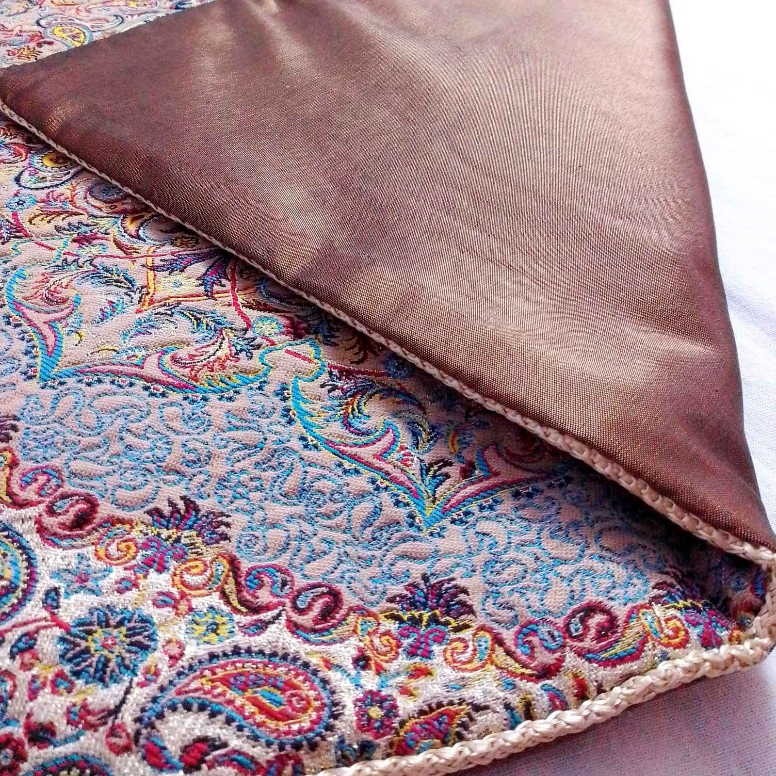 Travel Prayer Mat Portable for Muslim Termeh Fabric Traditional Paisley Design