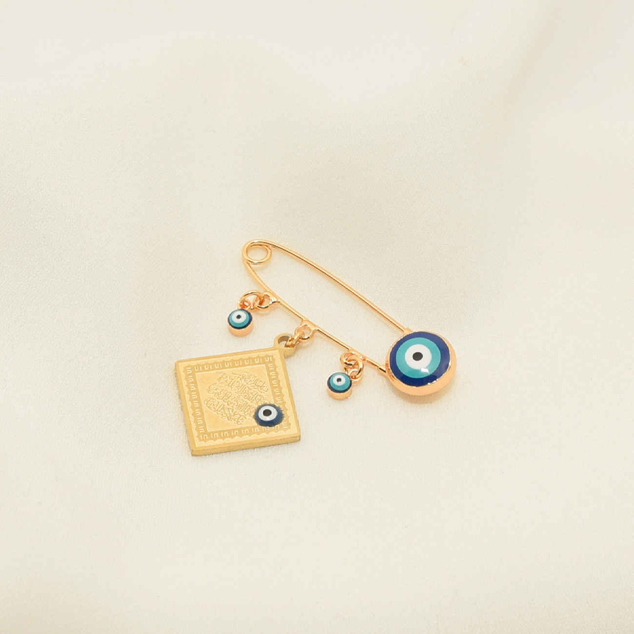 Islamic Safety Pin Brooch for Kids in Wan Yakad Verse & Evil Eye Design