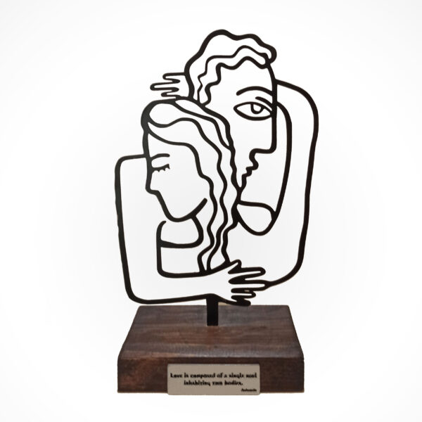 Metal Minimalist Figurine Sculpture Artwork Couple Hug