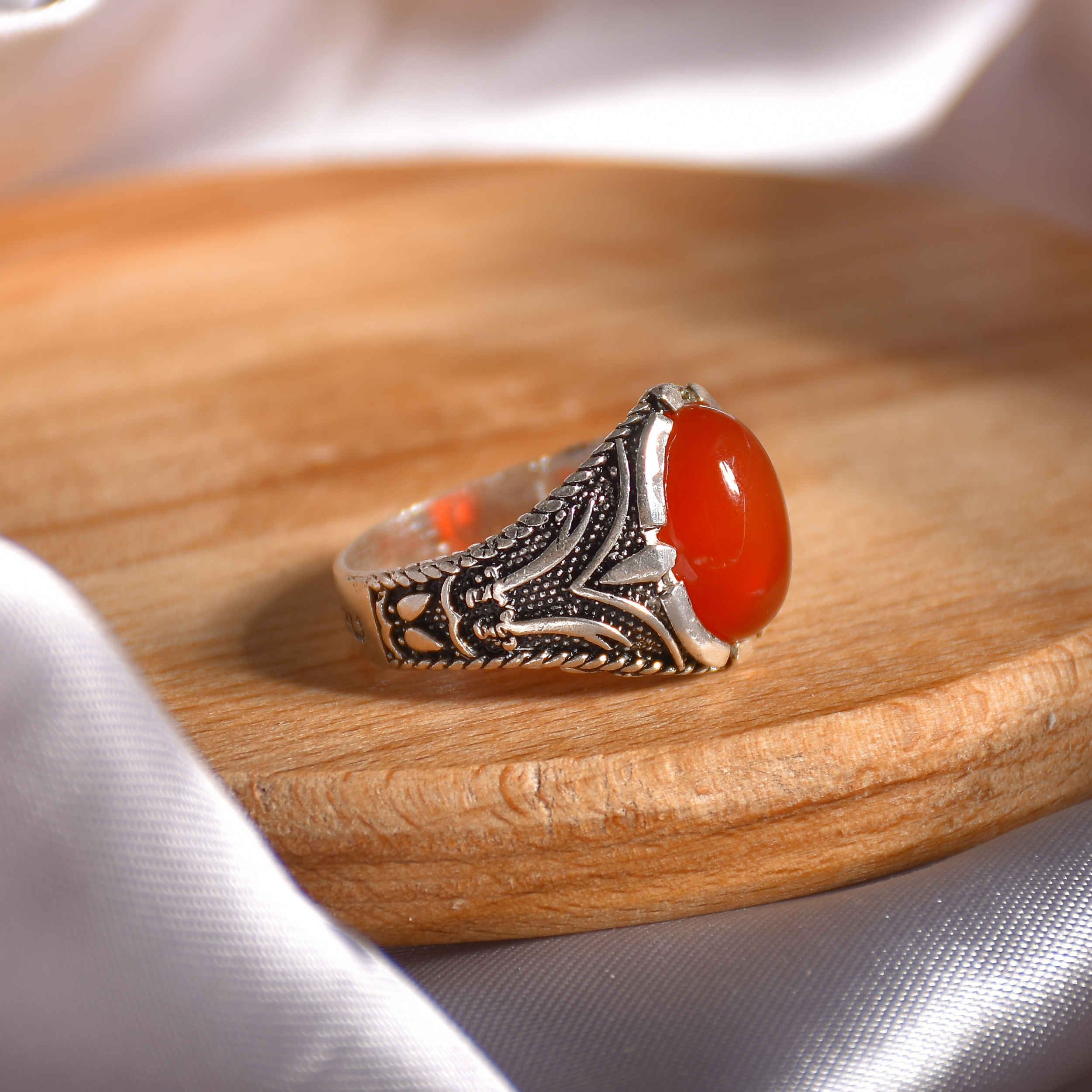 Persian Agate Silver Ring for Men Elegance Red