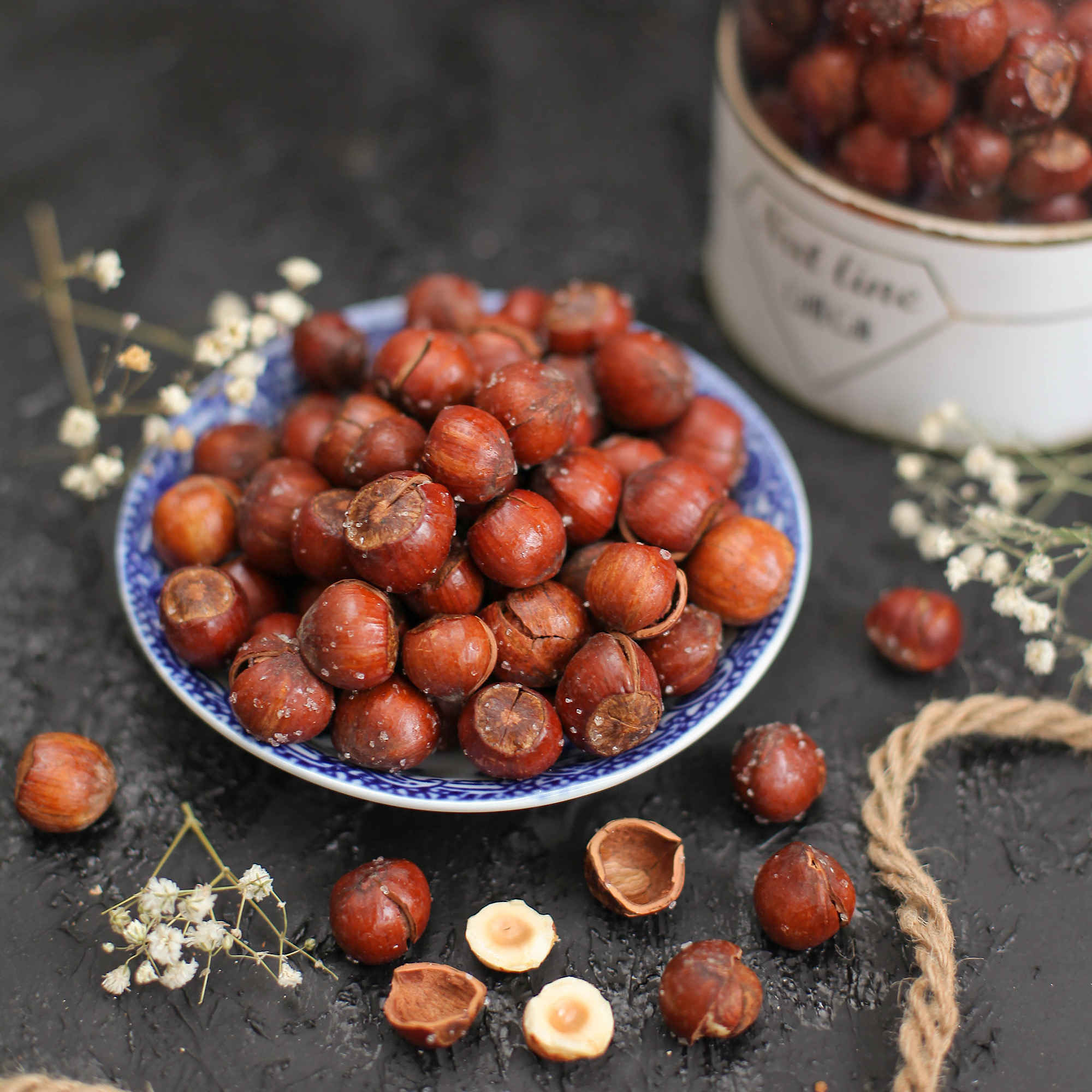 Lightly Salted Persian Roasted Hazelnuts – 550g