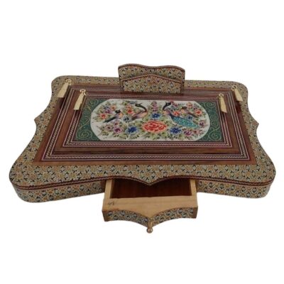 Elegant Motif – Handcrafted Wooden Pen Holder in Floral Design