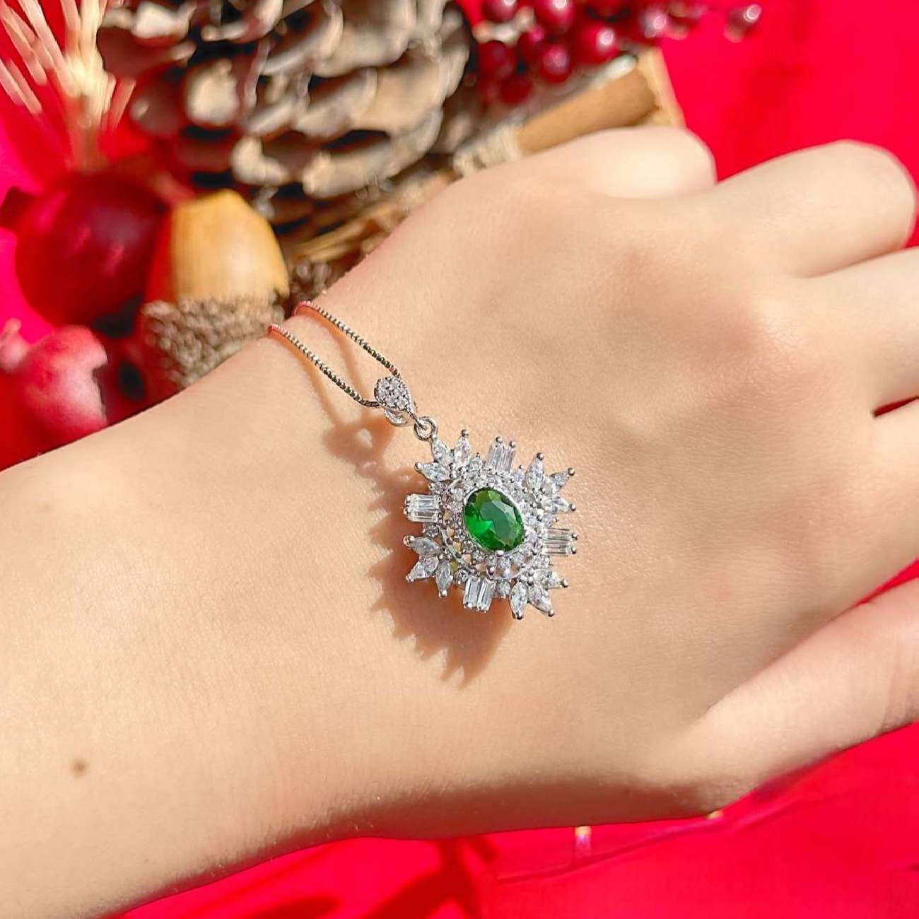 Sterling Silver Royal Emerald Necklace with 3A Zirconia Gemstone