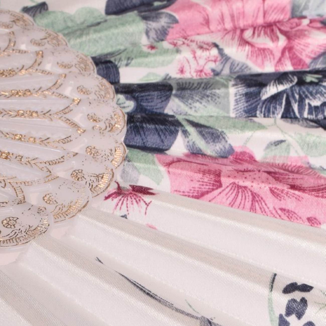 Folding Hand Fan – Foldable Floral Design, TR W Model