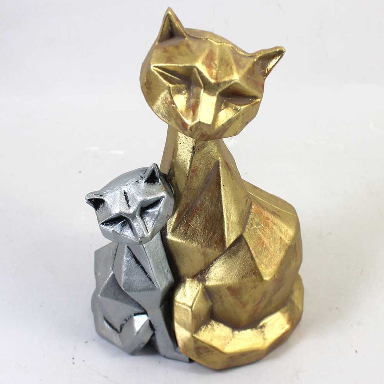 Geometric Cat Family Cubism Figurine Resin Sculpture – Modern Home Decor